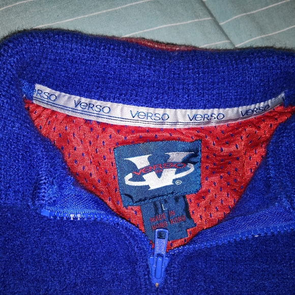 Sweater - Picture 3 of 4